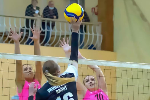 Volleyball professional Anastasia Chalysheva attacking